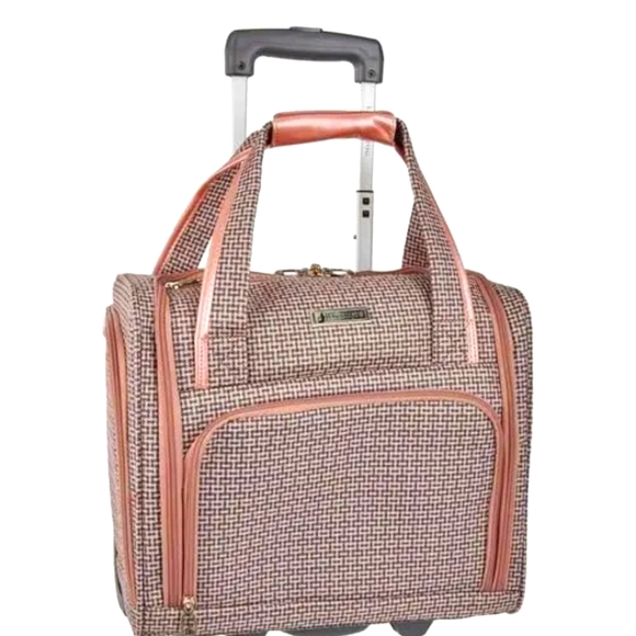 London Fog Bags London Fog Newcastle 5 Underseater Telescoping